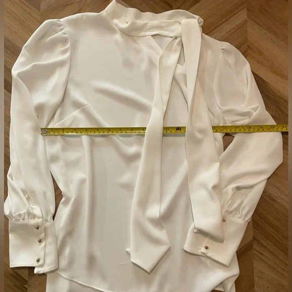 River Island Ivory Blouse with Statement Bow - Picture 3 of 5